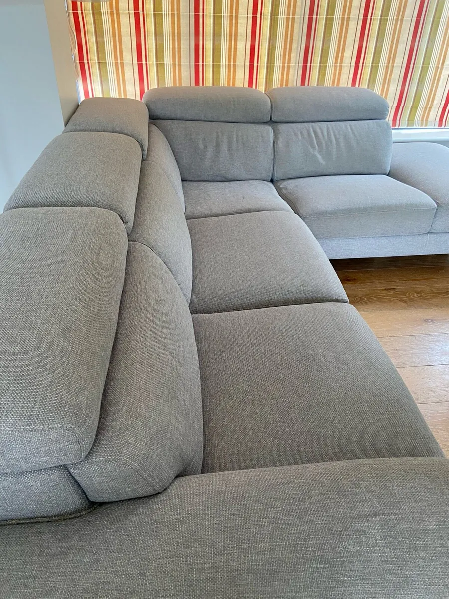 Corner Couch - Image 2