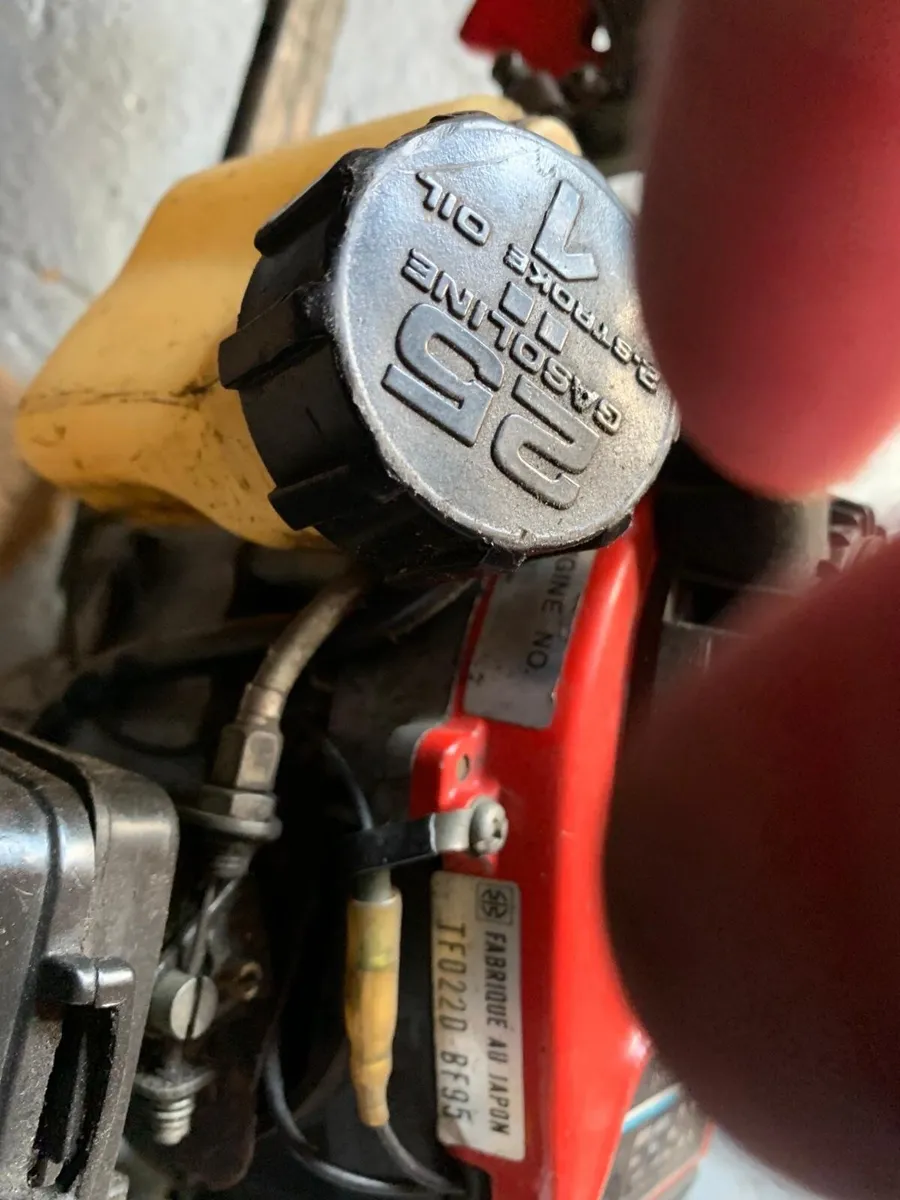 Hedge trimmers - Image 2