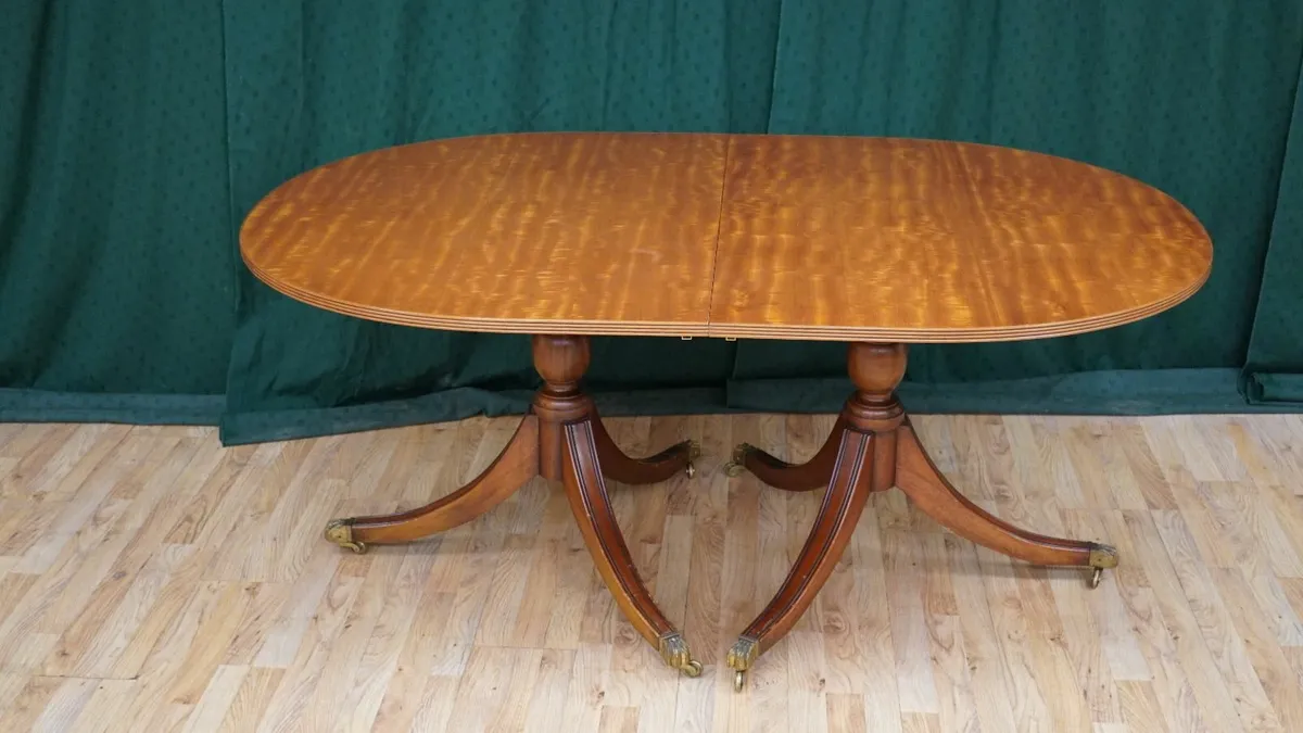 Vintage Extending Twin-Pedestal Mahogany Dining Ta - Image 2