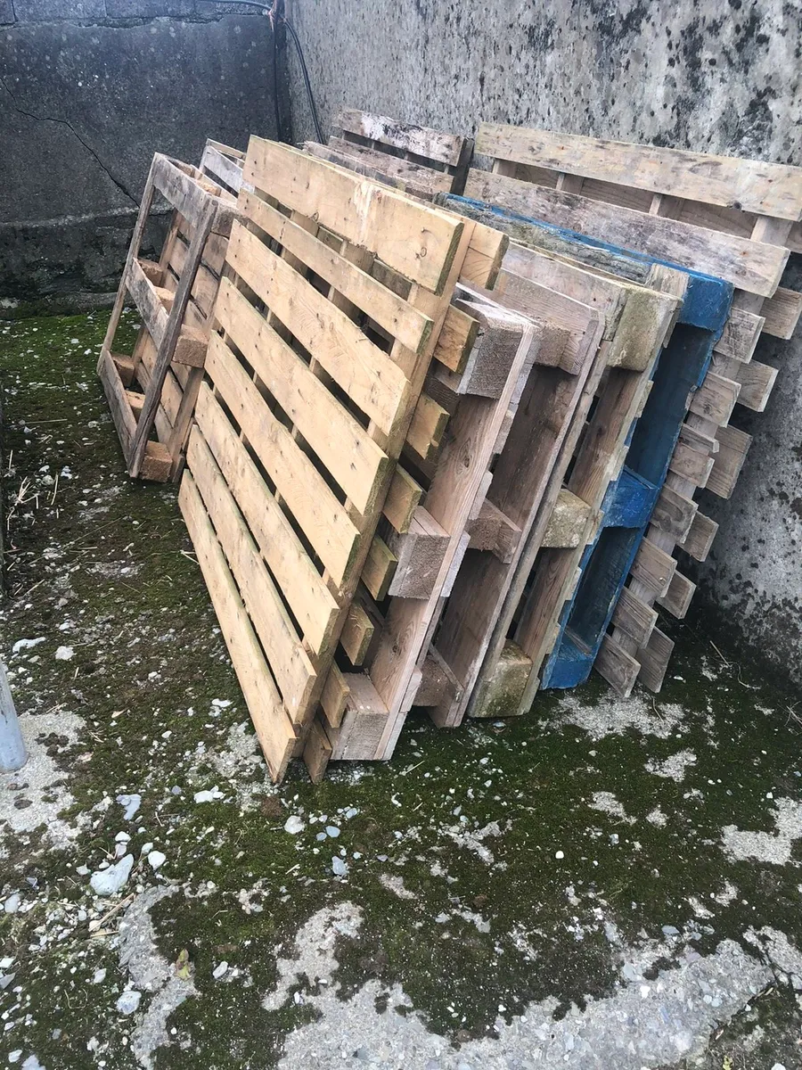 Pallets - Image 2