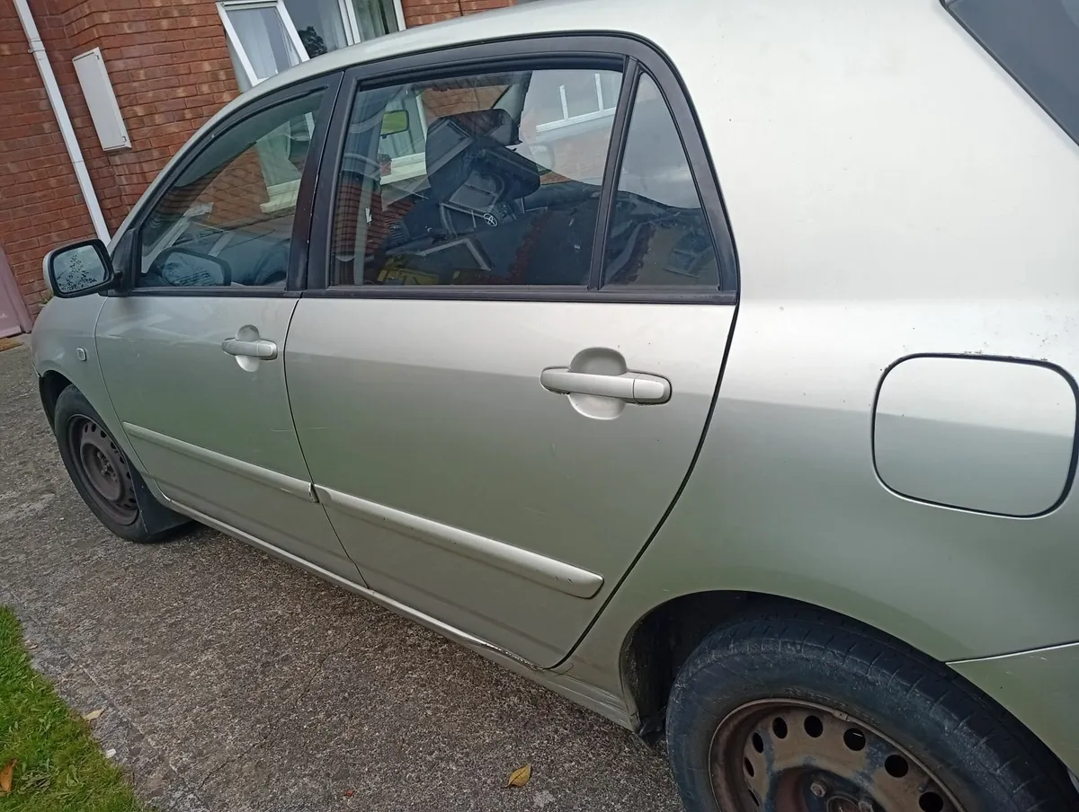 Toyota Corolla 2006 - Image 4