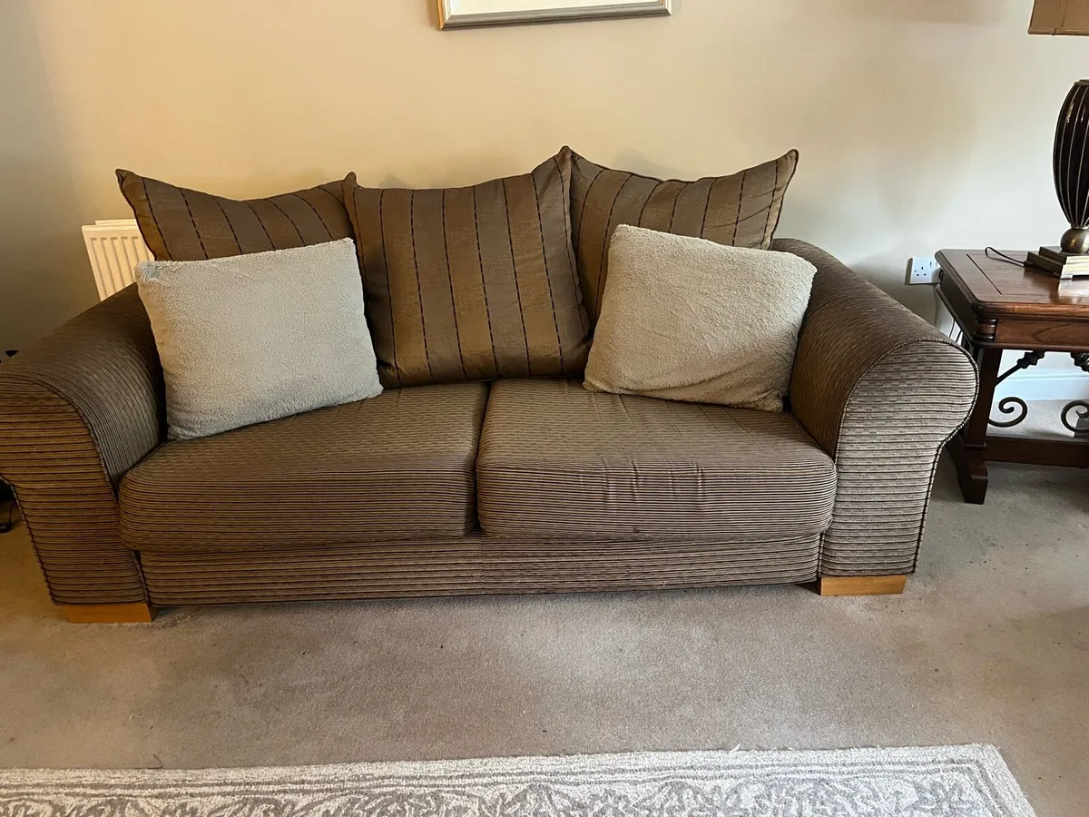3 seater sofa - Image 4