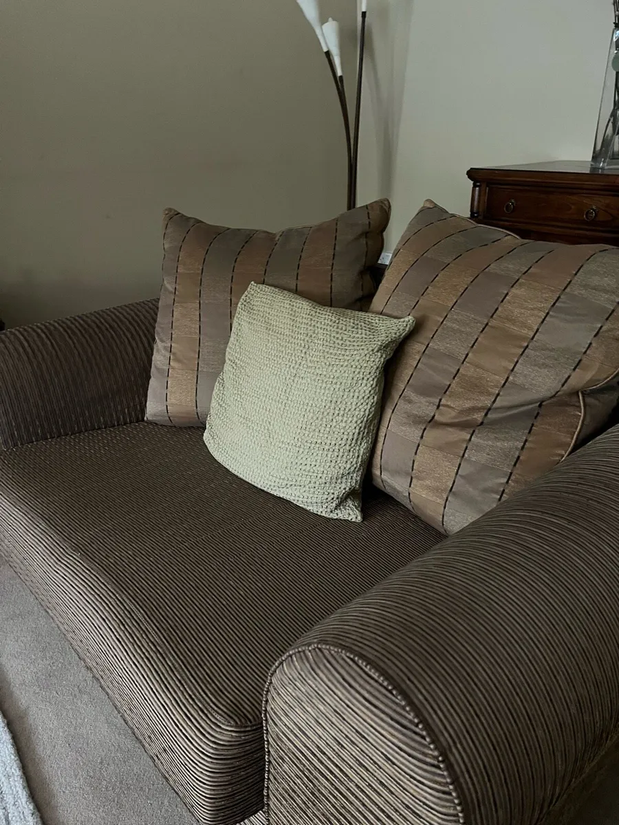 Cuddle chair - Image 4