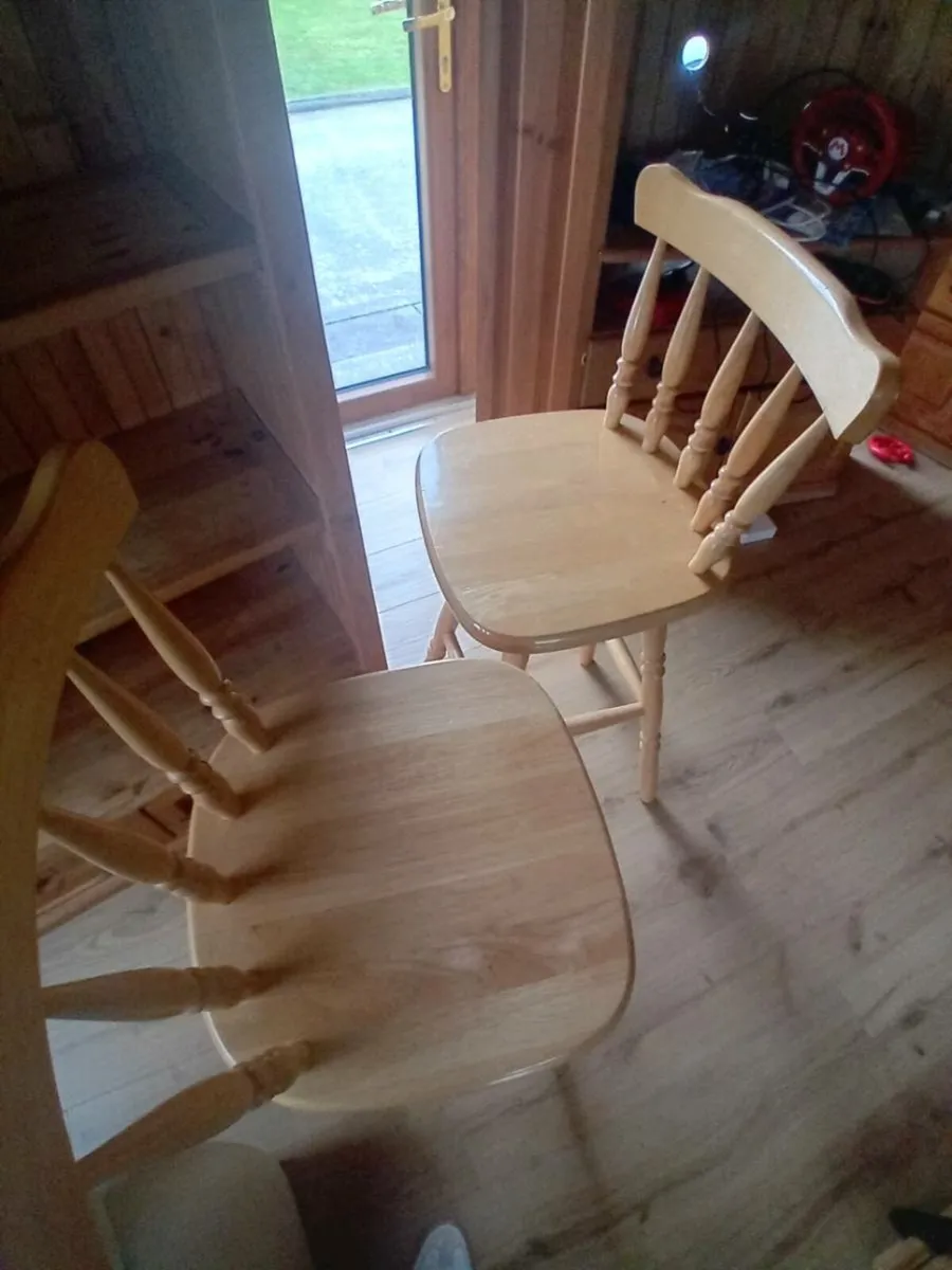 Solid pine kitchen stools x 2 - Image 1