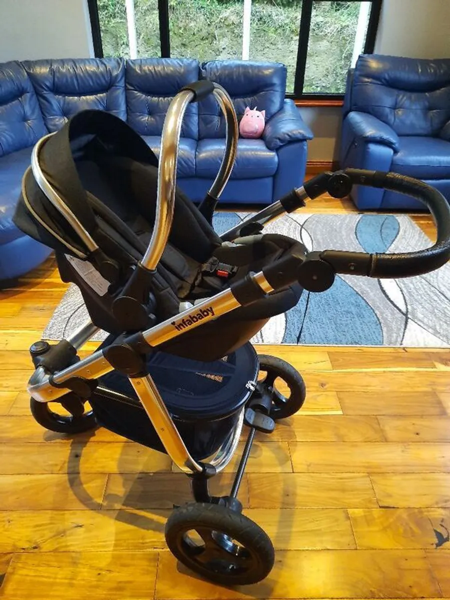 Infababy 3 in 1 travel system - Image 2