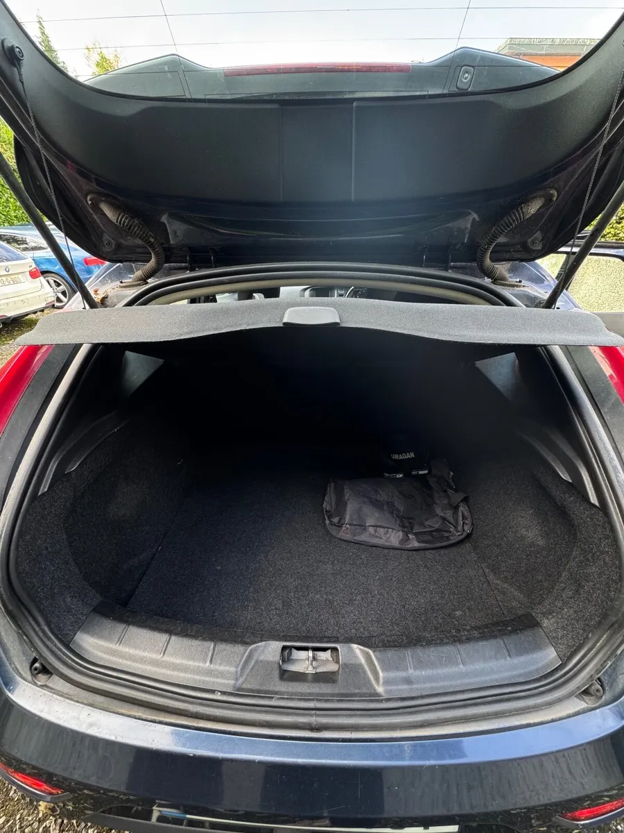 Volvo V40 2014 - Image 4
