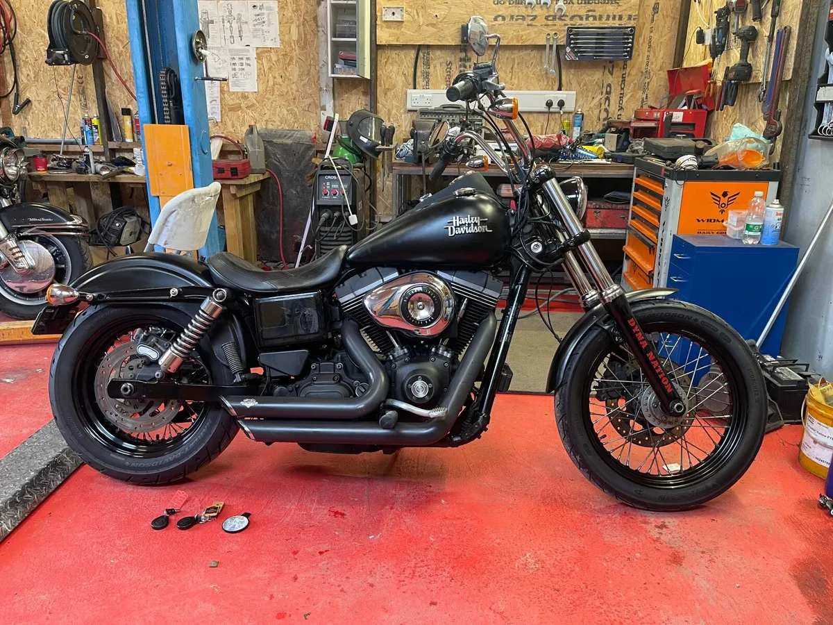 HARLEY DAVIDSON CASH DEAL - Image 1