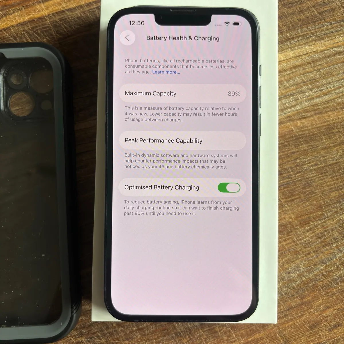 iPhone 13 - Image 3
