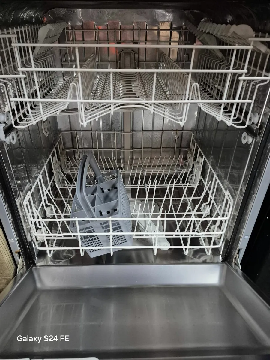 Beko Freestanding Dishwasher - Image 3