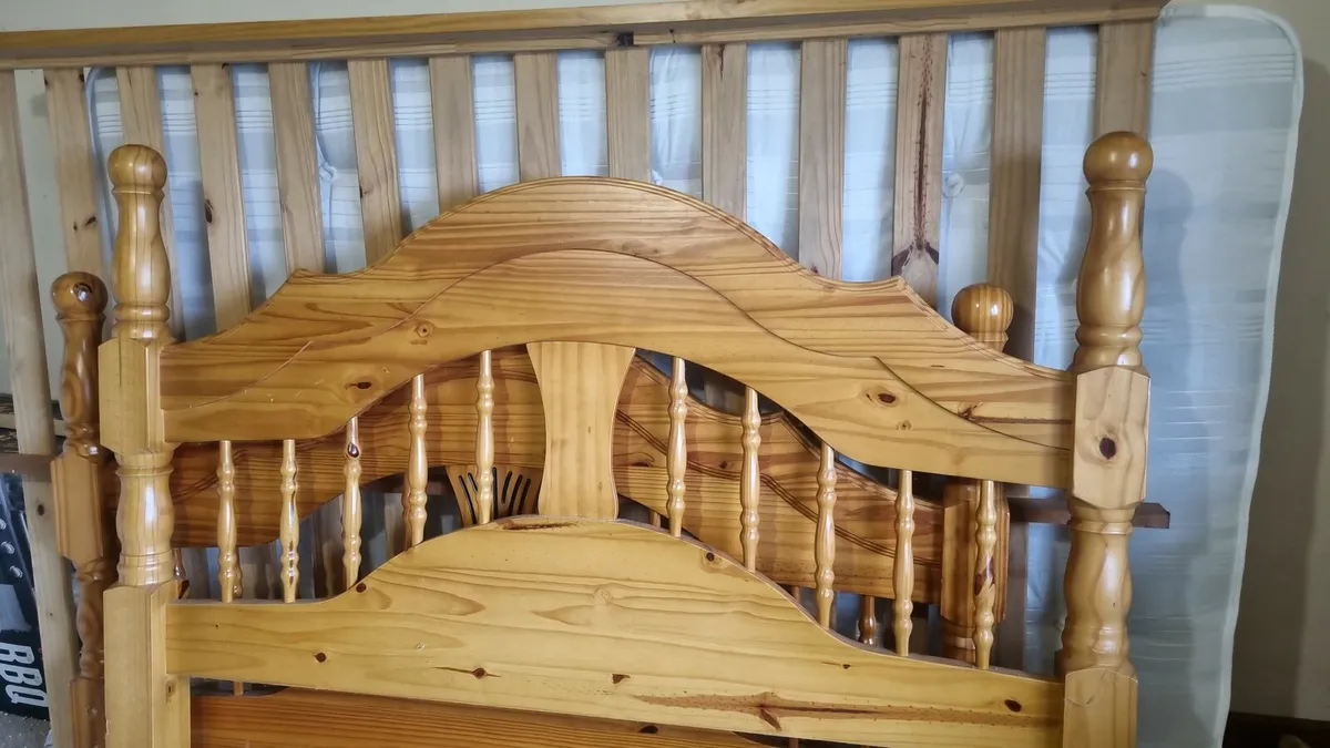Double bed - Image 2