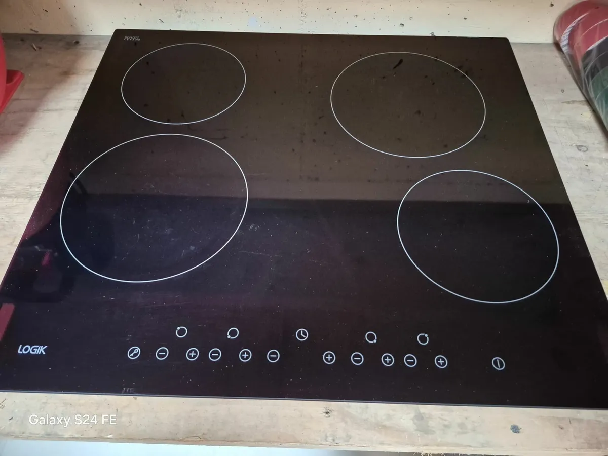 Logik Ceramic Hob - Image 4