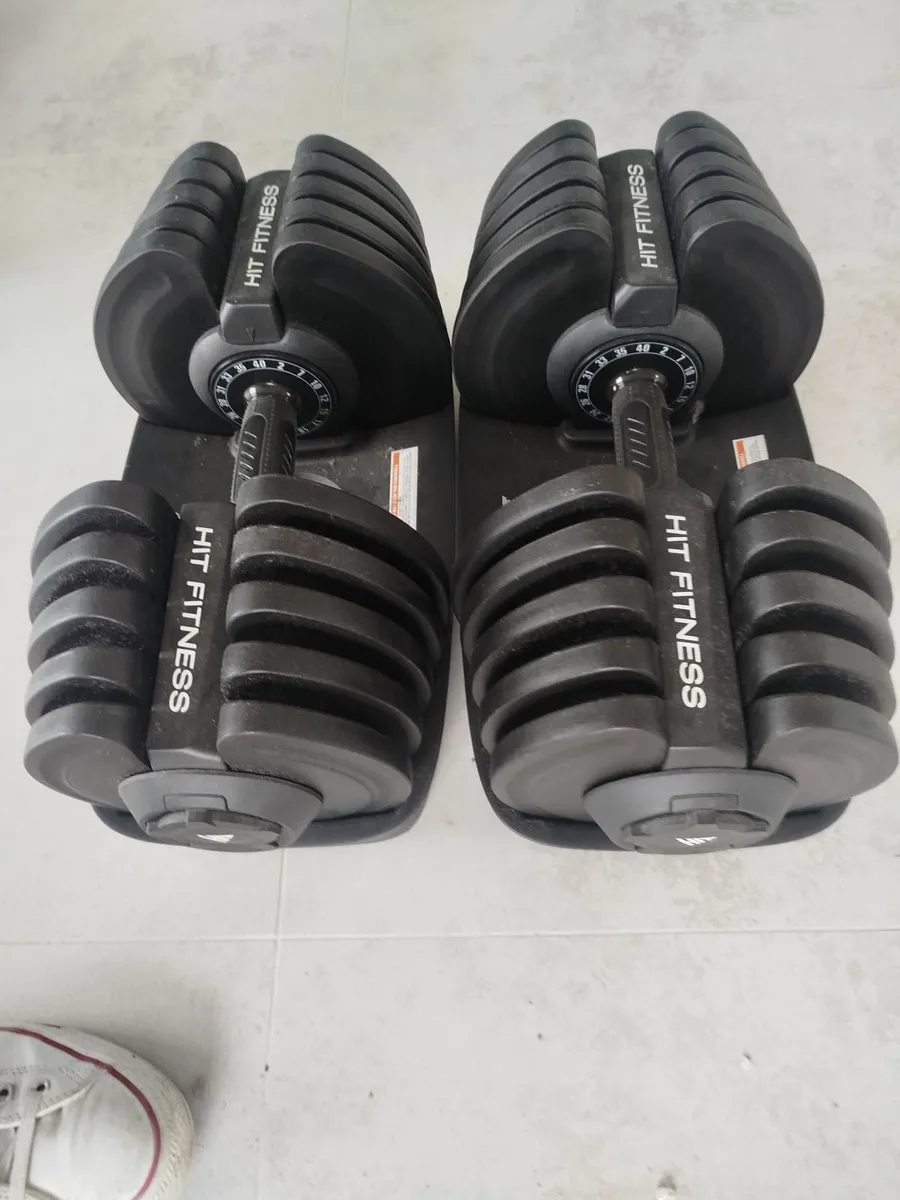 Weight Set and Bench - Image 3