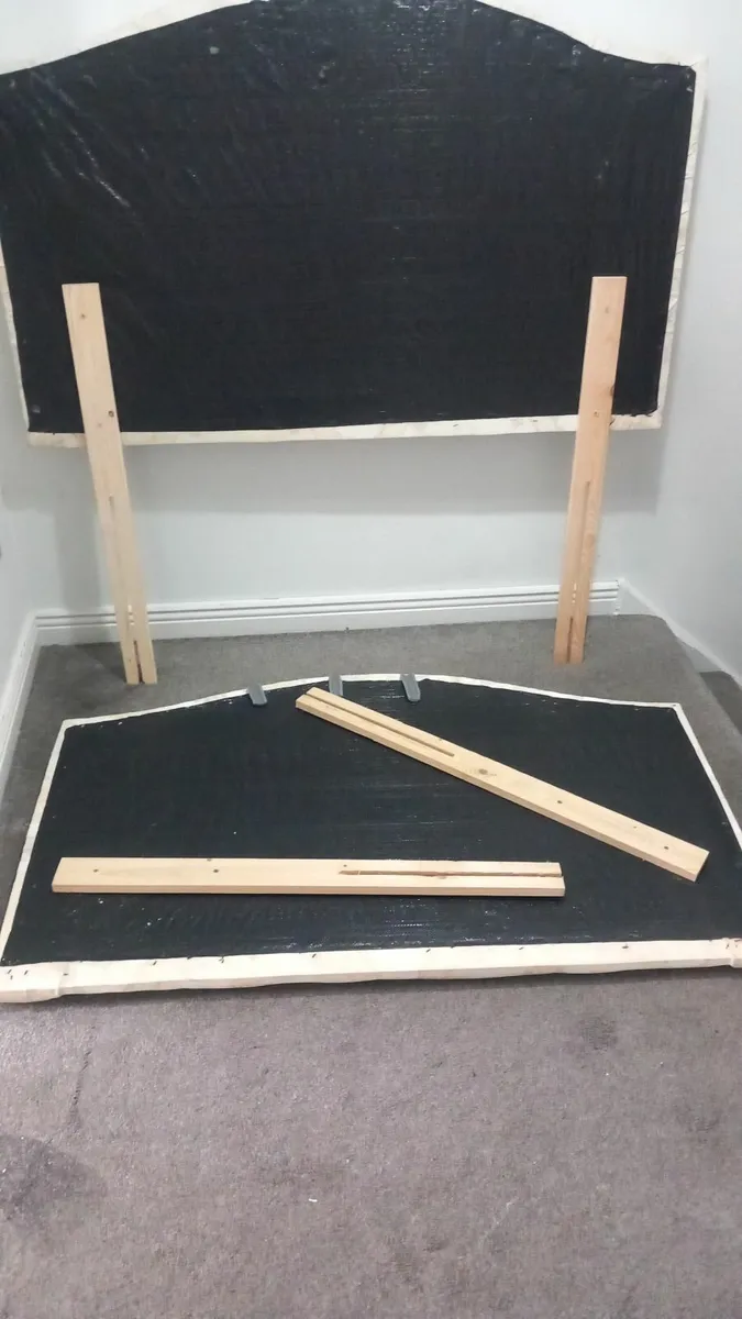Double headboard  4ft 6 - Image 2