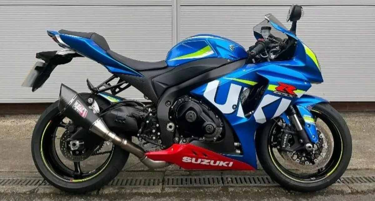 Yoshimura R11 exhaust GSXR GSX-R also GSXS GSX-S - Image 3