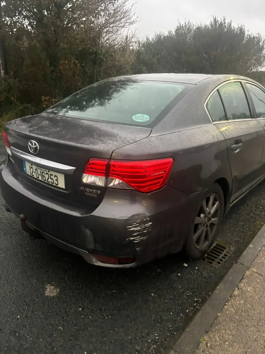 Car - Image 2