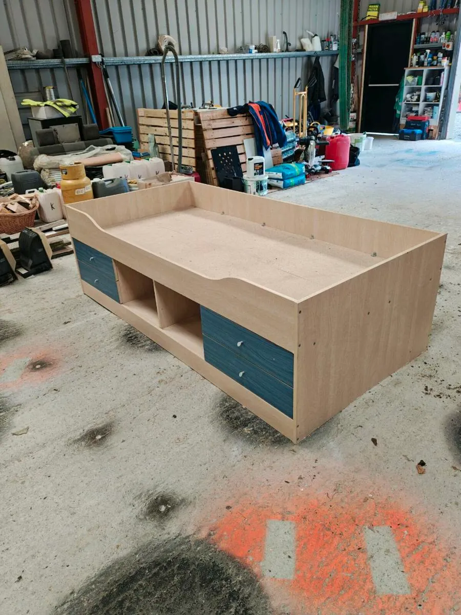 Single cabin bed - Image 3