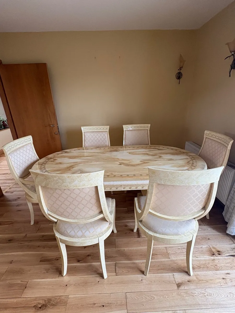 Living room furniture - Image 1