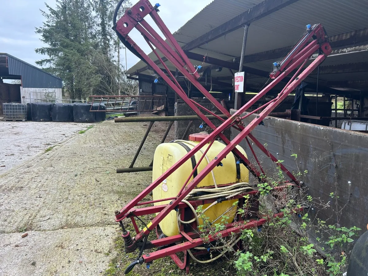 Tractor power washer and 80 gallon sprayer - Image 3