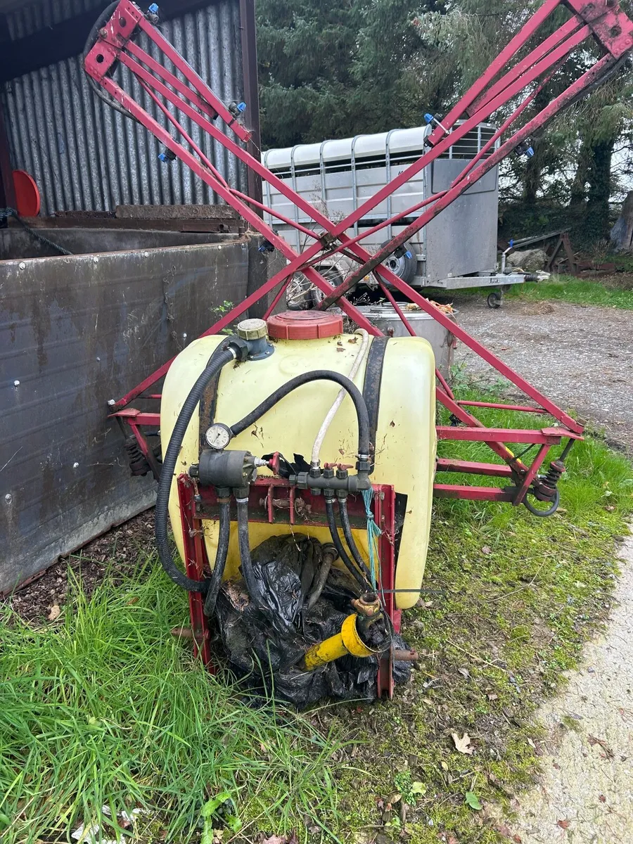 Tractor sprayer in perfect working order - Image 4