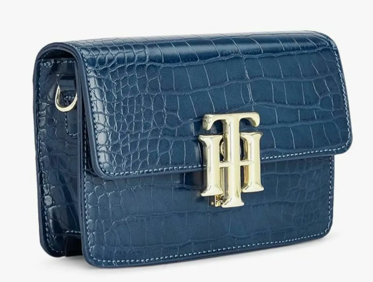 Tommy Hilfiger Katelyn Plus Pu Sling Handbag - Image 2