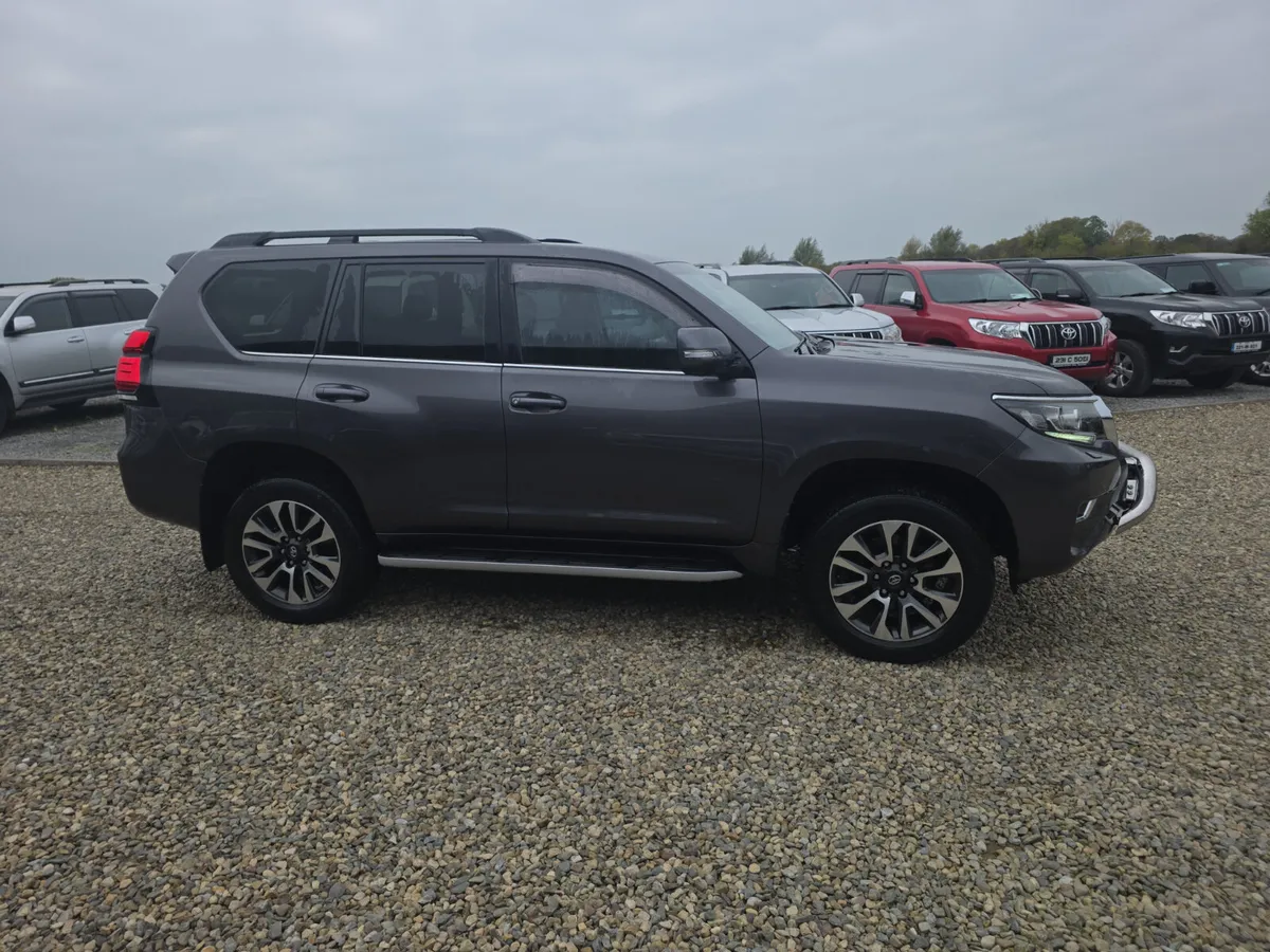 Toyota Land Cruiser LC 7 Seater 204Bhp - Image 4