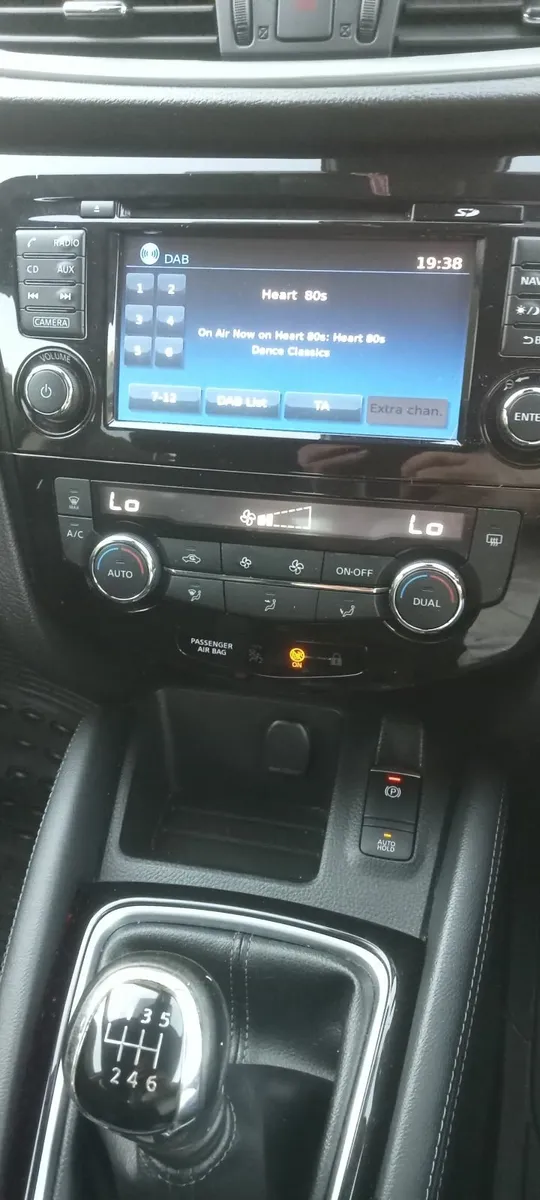 Nissan Qashqai 2018 , 60,000 miles - Image 3