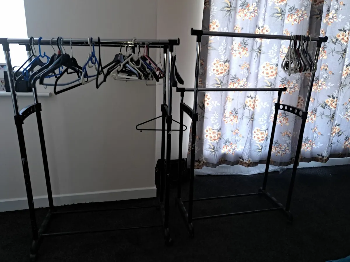 Clothes rail - Image 1