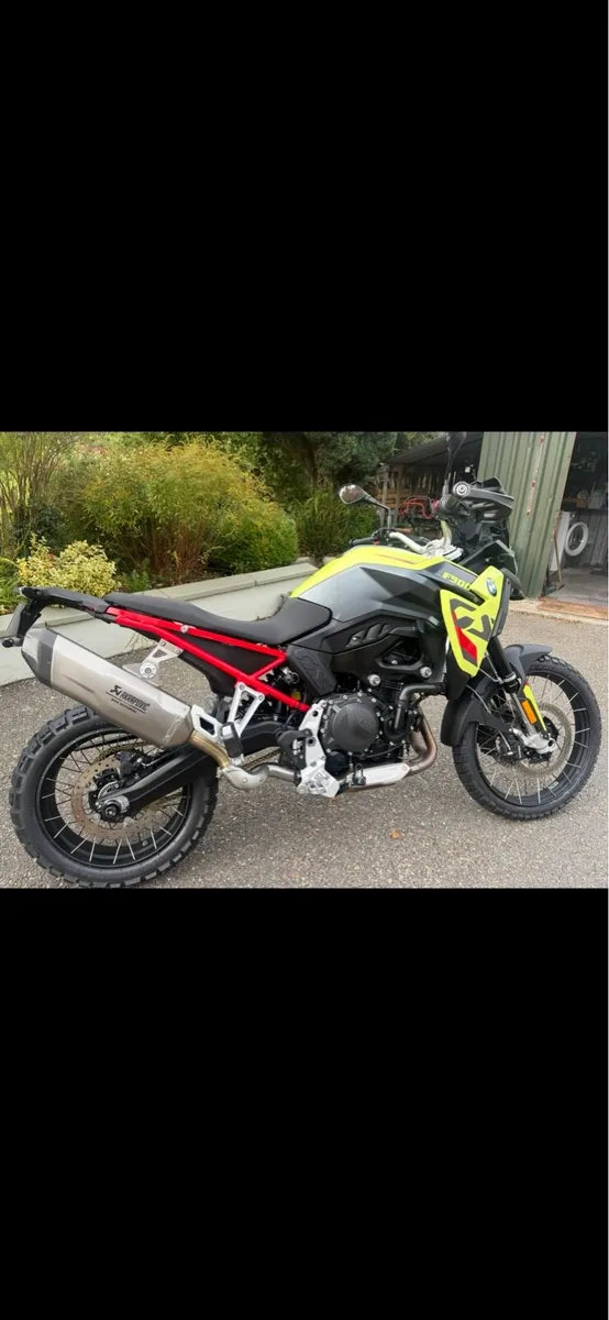 Bmw F900 gs - Image 1
