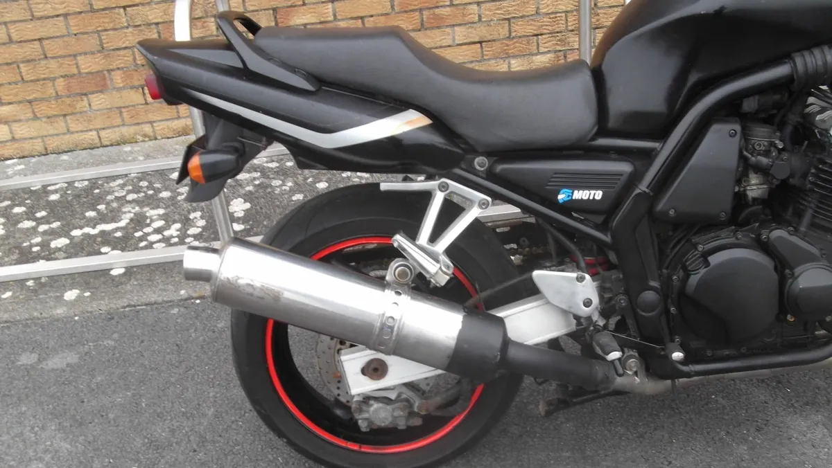 YAMAHA 01 FAZER 600,TRADE OR SWAP - Image 4