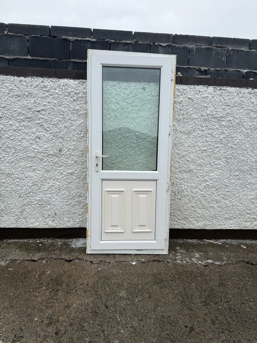 Pvc, Back door - Image 2