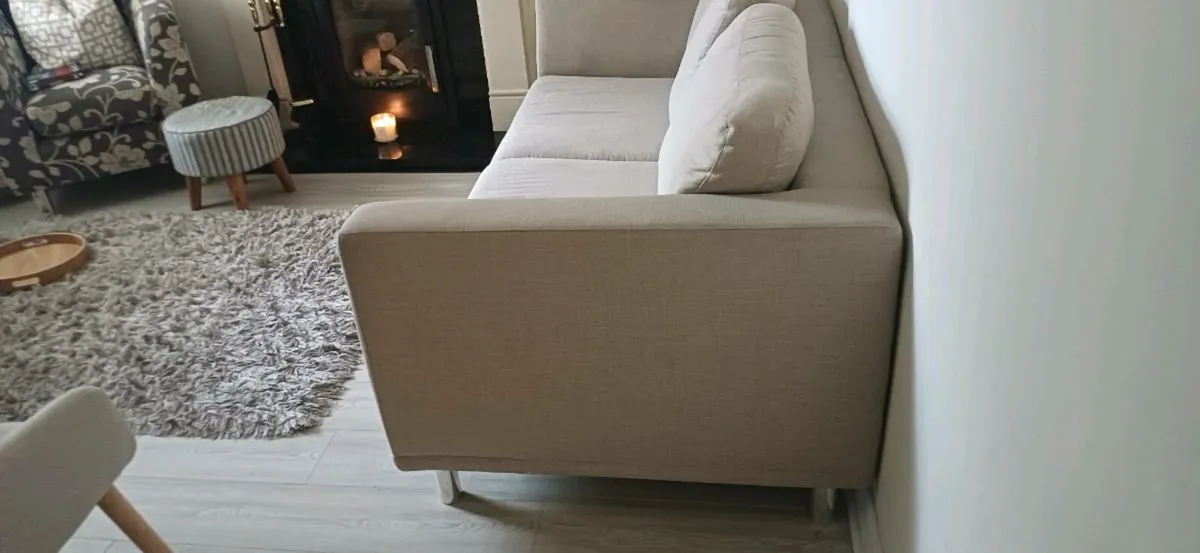 3 seater couch - Image 3