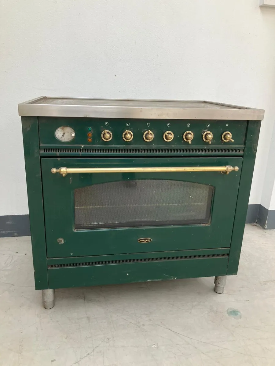 Britannia Electric Cooker **Online Auction** - Image 1