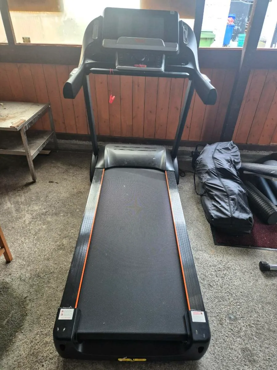 Treadmill - Image 2