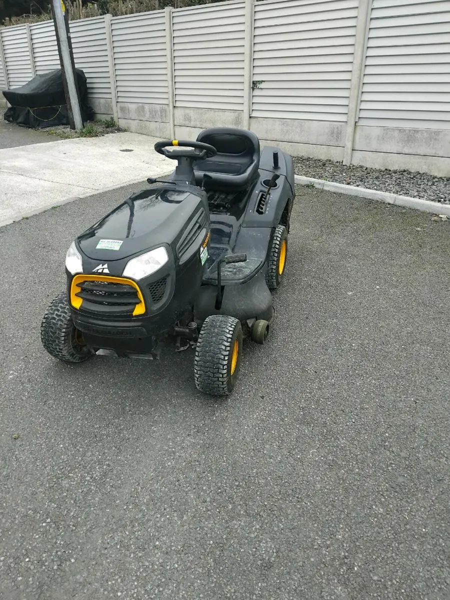 Ride on lawnmower - Image 3