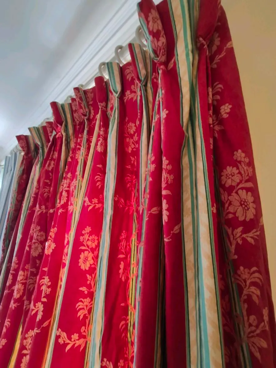 Curtains - Image 1