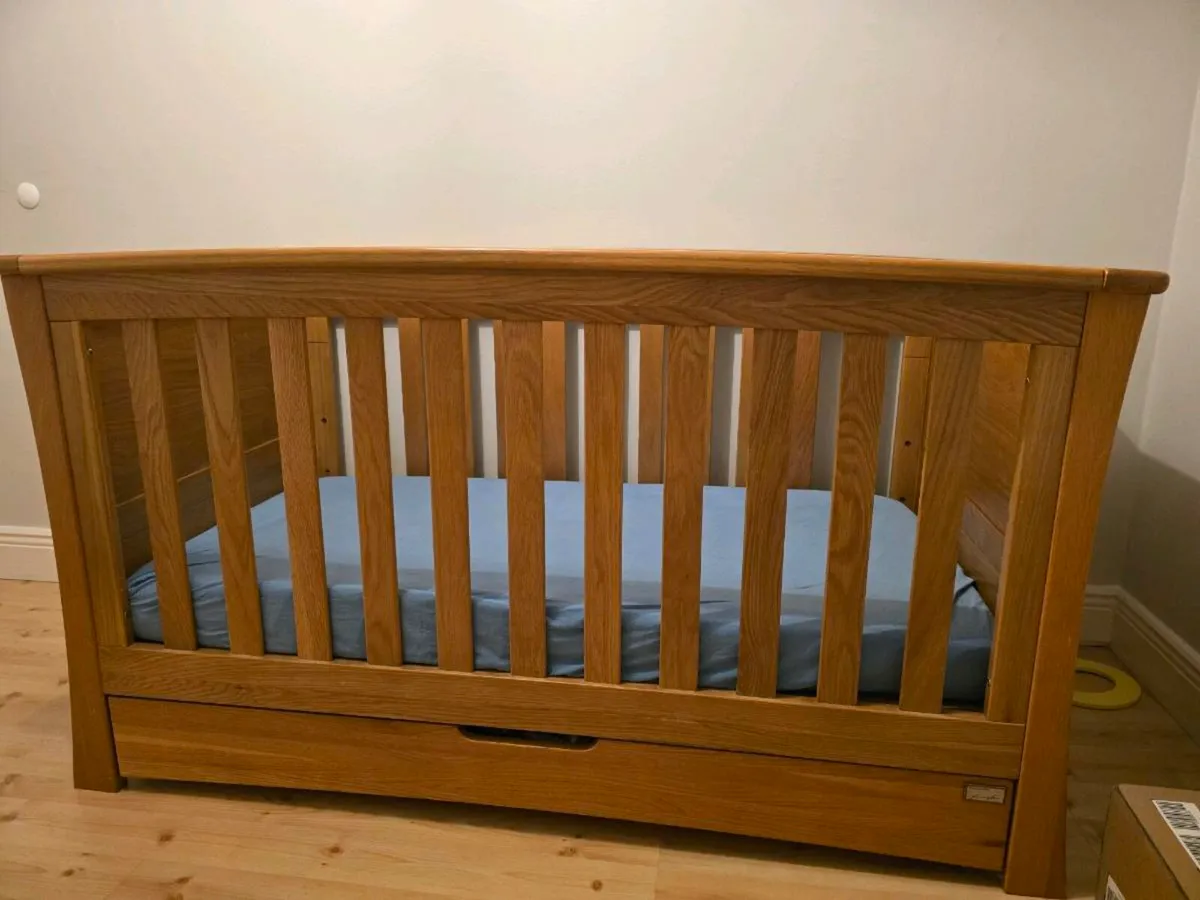 Mamas and Papas Ocean Cotbed and Dresser Unit - Image 1