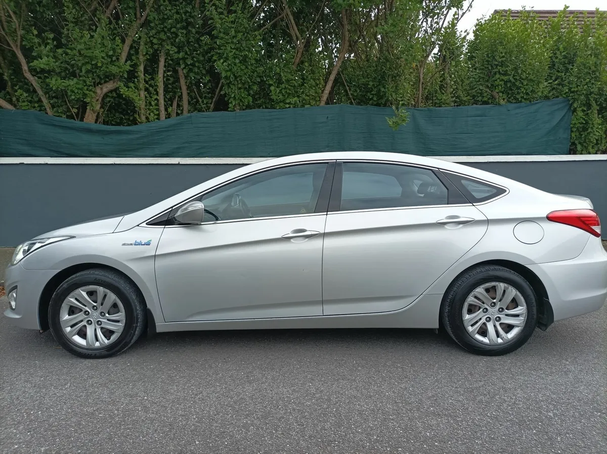 141 Hyundai i40 NCT 03/26 - Image 4