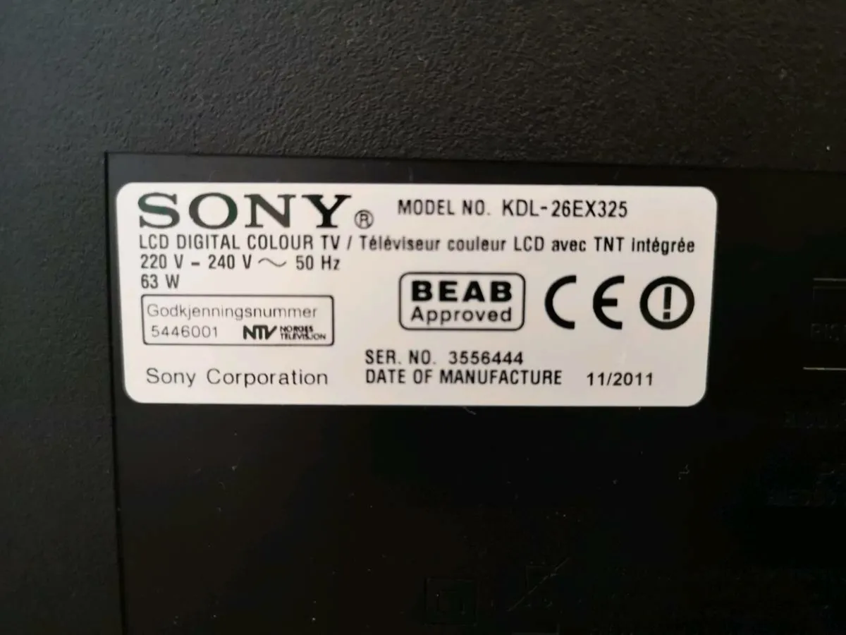 🖥️ Sony 26" LCD TV – Excellent Working Condition - Image 2