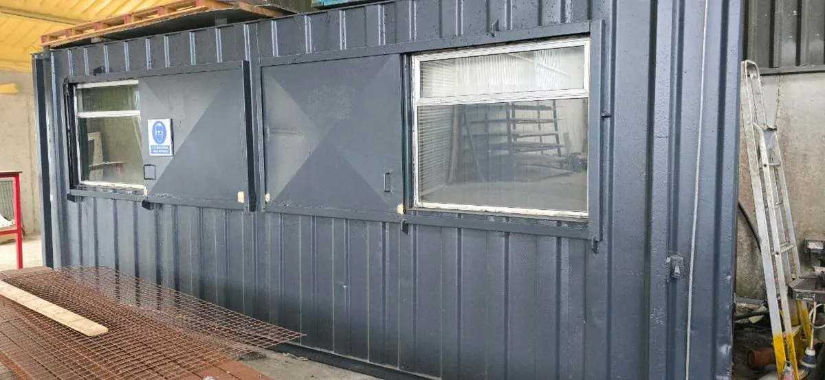 20 foot x 10foot steel lock up office - Image 2