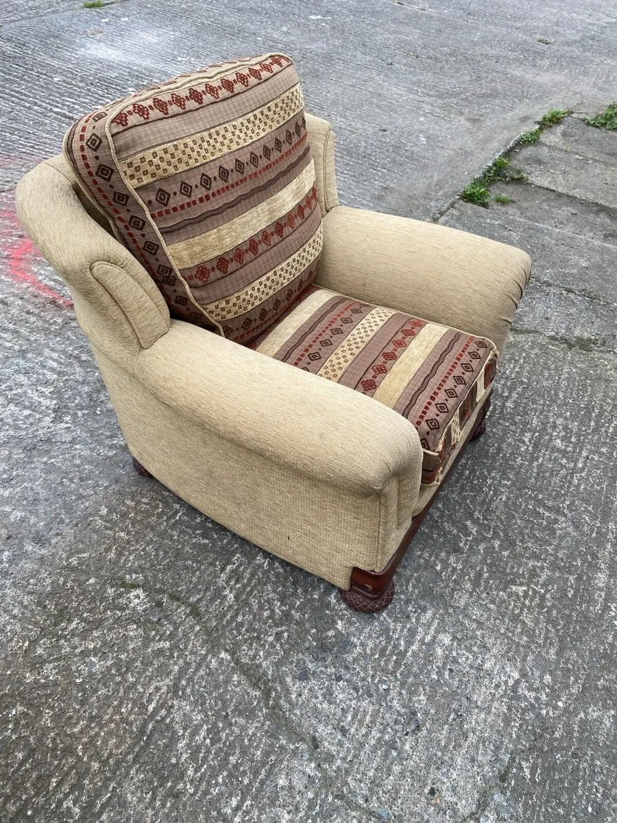 Sitting rooms chair set - Image 2