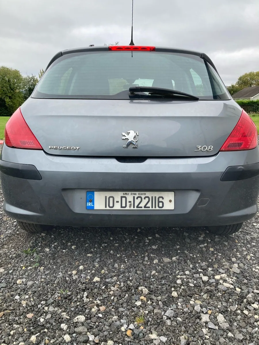 Peugeot 308 - Image 1