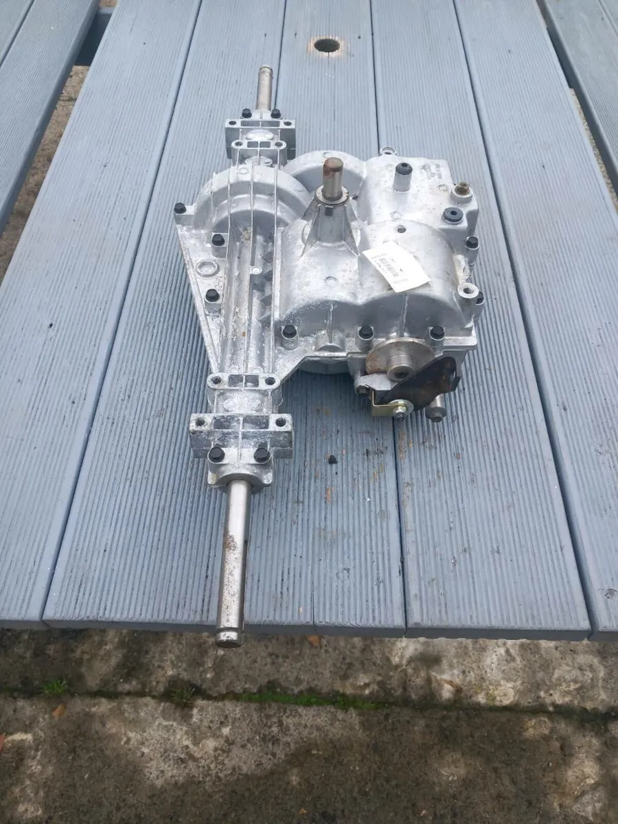 New peerless manual gearboxes for sale - Image 3
