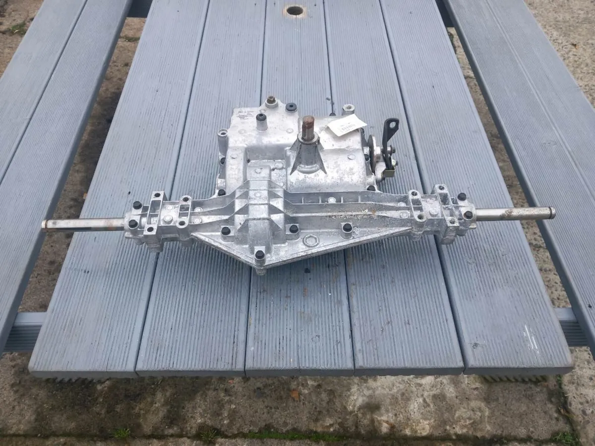 New peerless manual gearboxes for sale - Image 4