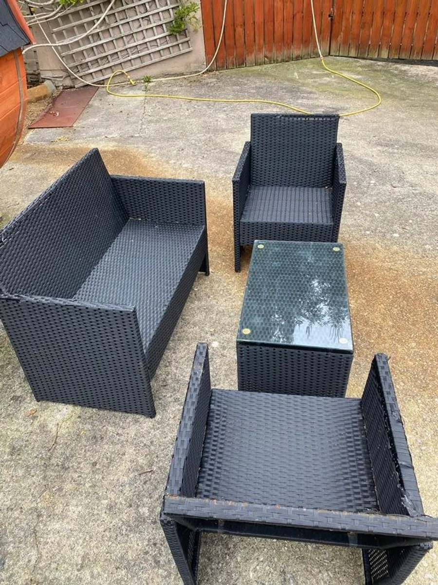 garden furniture - Image 1