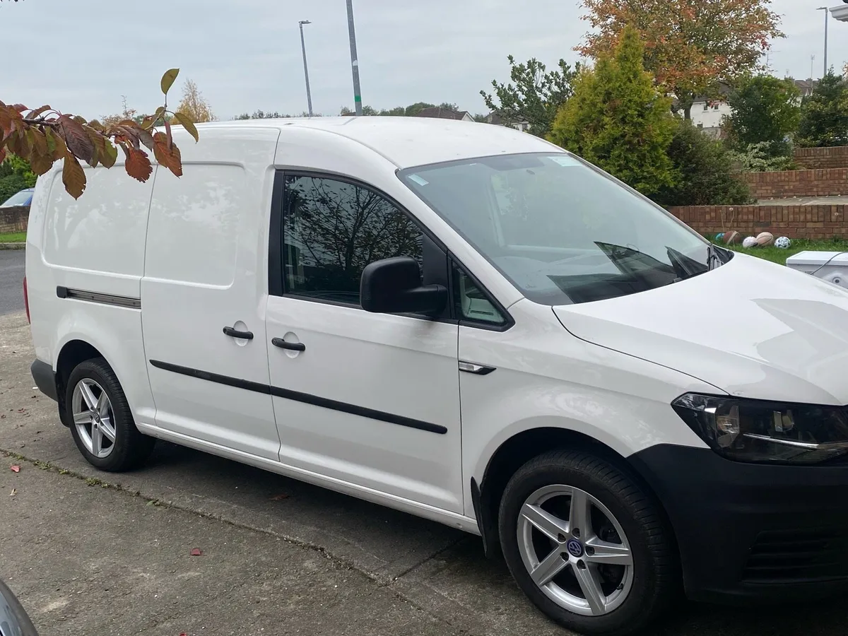 Van - Image 4