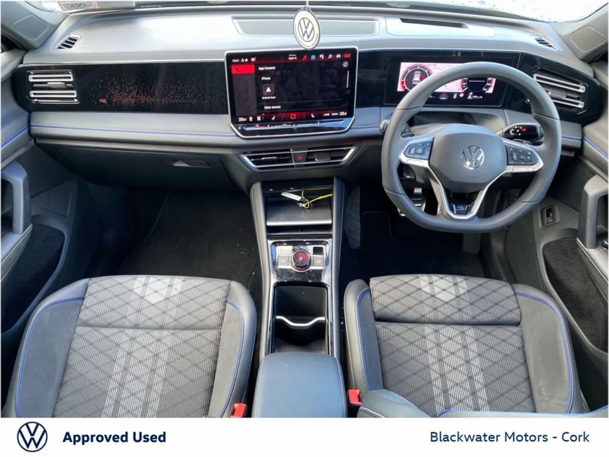 Volkswagen Tiguan 2.0TDI 150BHP R-LINE 75 AUTOMATI - Image 3