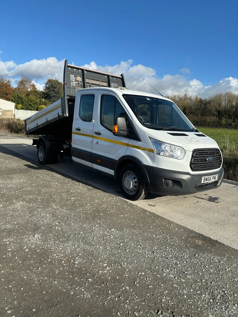3.5ton crew cab tipper - Image 1