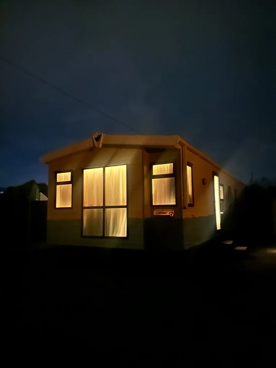Willerby Cameo 3 bed 38x12 2015 model - Image 4