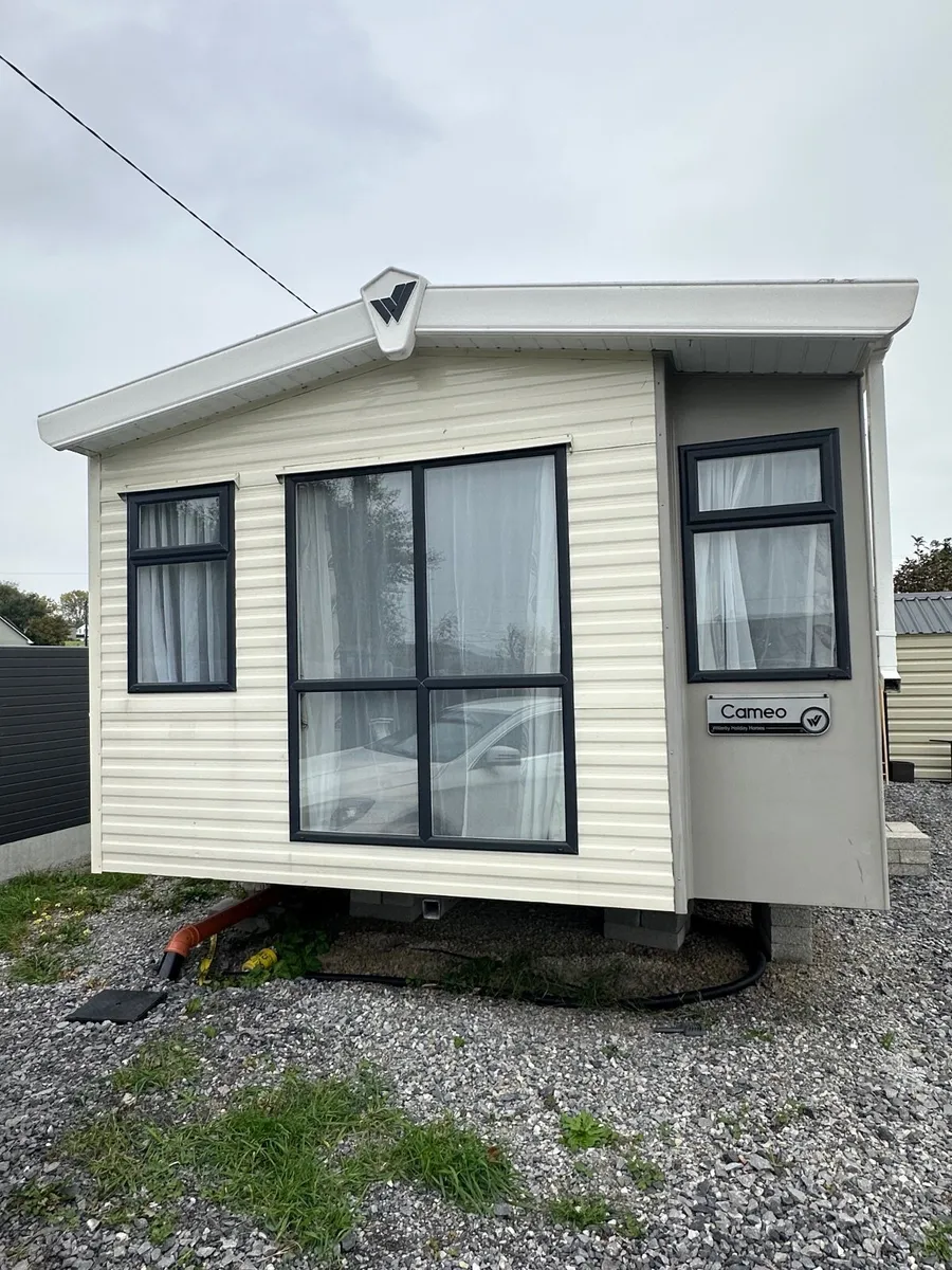 Willerby Cameo 3 bed 38x12 2015 model - Image 2