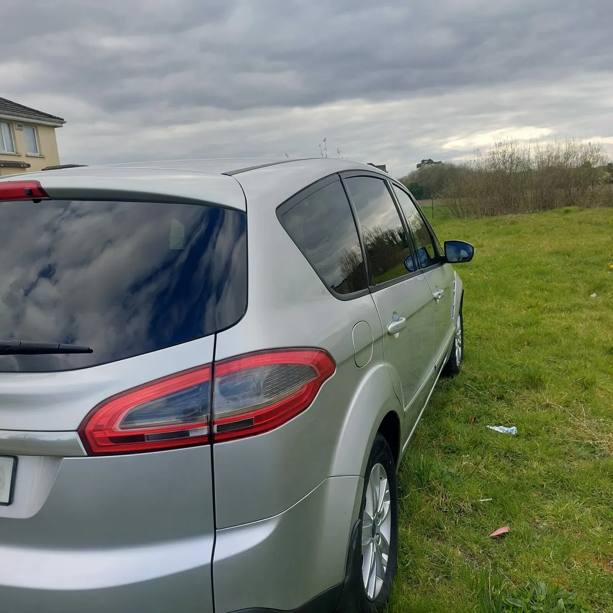 Ford S-Max 2013 Service up to date - Image 2